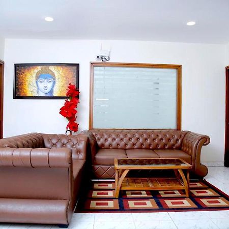 Maplewood Guest House, Neeti Bagh, New Delhiit Is A Boutiqu Guest House - Room 5 Екстериор снимка