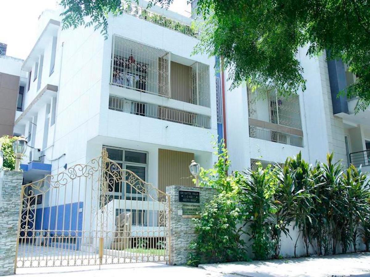Maplewood Guest House, Neeti Bagh, New Delhiit Is A Boutiqu Guest House - Room 5 Екстериор снимка