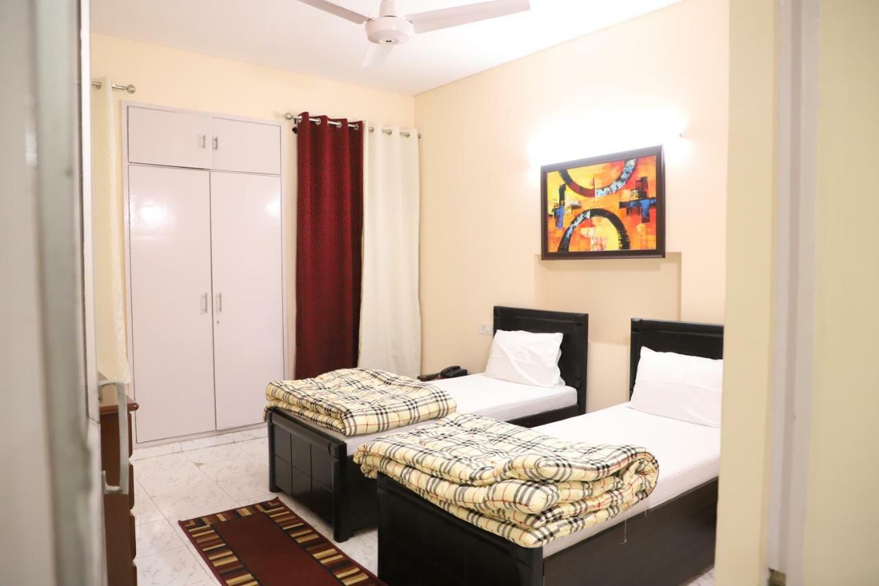 Maplewood Guest House, Neeti Bagh, New Delhiit Is A Boutiqu Guest House - Room 5 Екстериор снимка