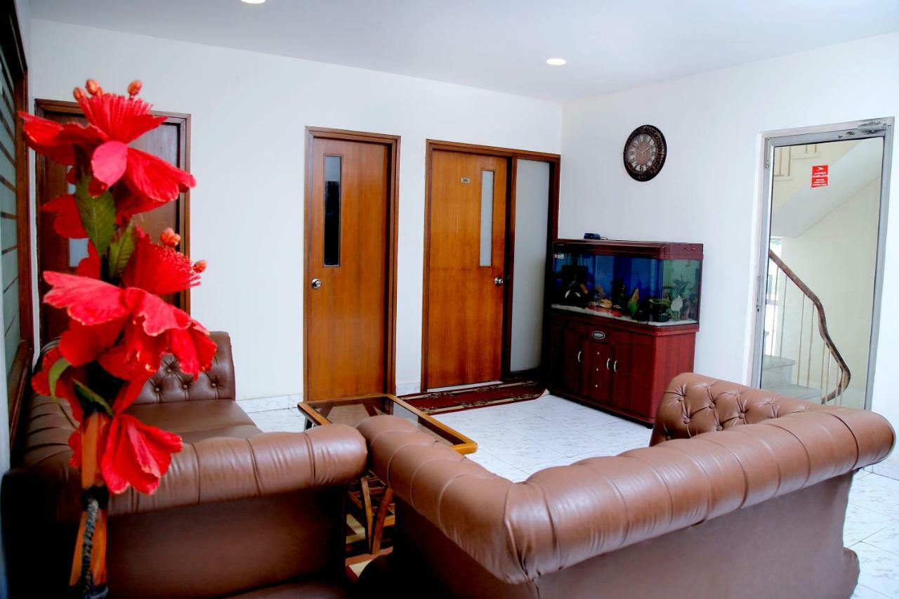 Maplewood Guest House, Neeti Bagh, New Delhiit Is A Boutiqu Guest House - Room 5 Екстериор снимка